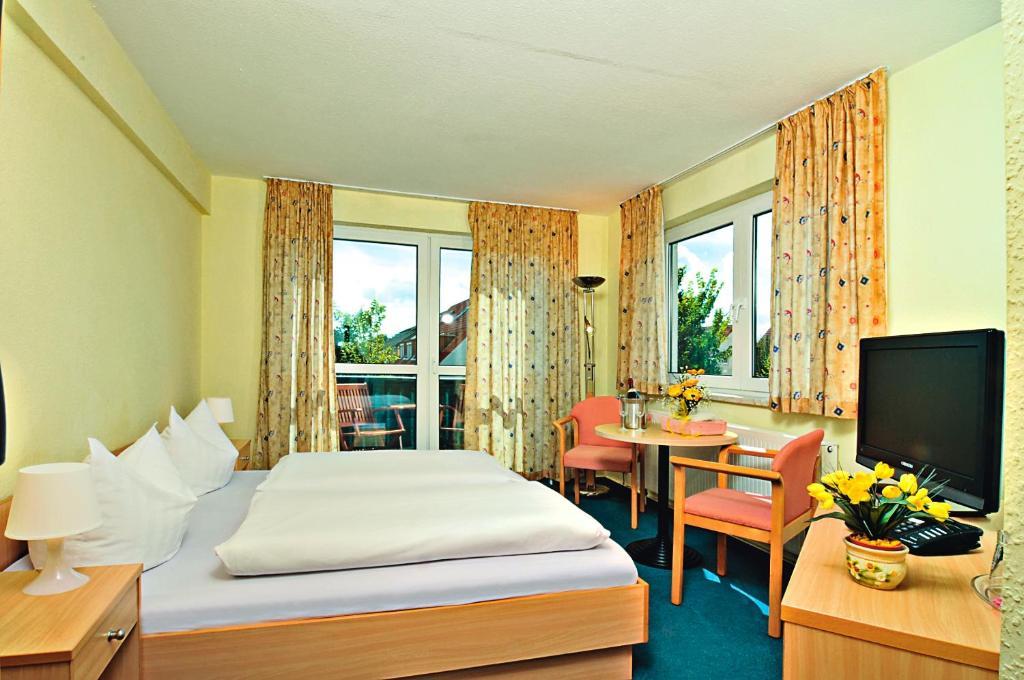 Hotel Zum Gruenen Tor ホッペガルテン 部屋 写真
